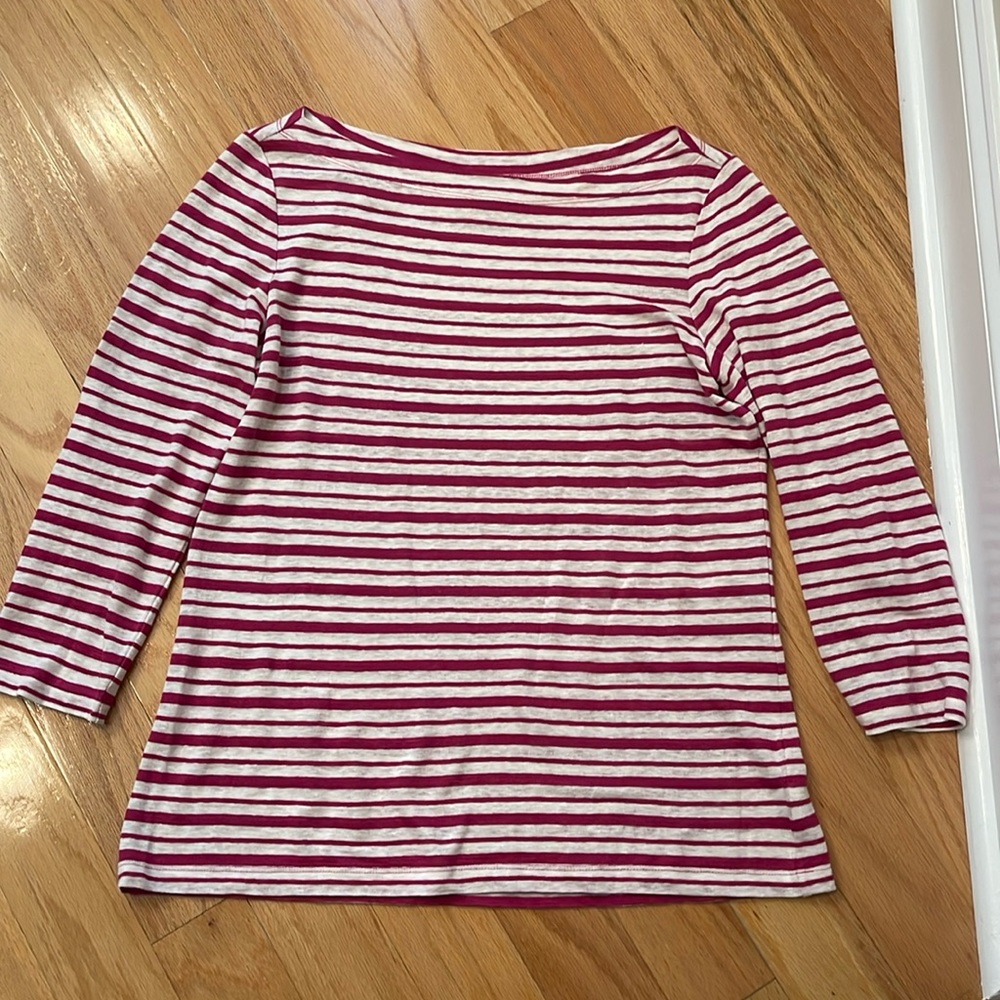 Tory Burch 100% Linen 3/4 sleeved shirt. Dark pink and white stripes